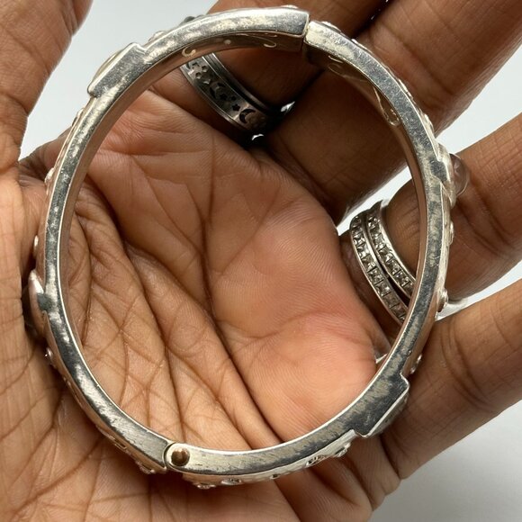 Brighton Bangle Bracelet Silver Tone Life's Pleasures Hammered Crystal Accents - Picture 12 of 14
